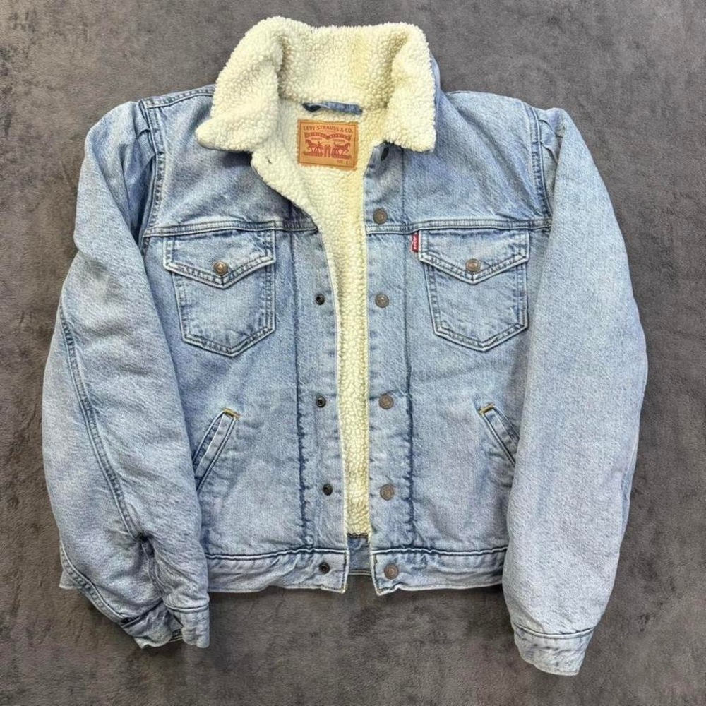 Levi's Sherpa Lined Denim Jacket Womens Large Light Wash Blue Trucker